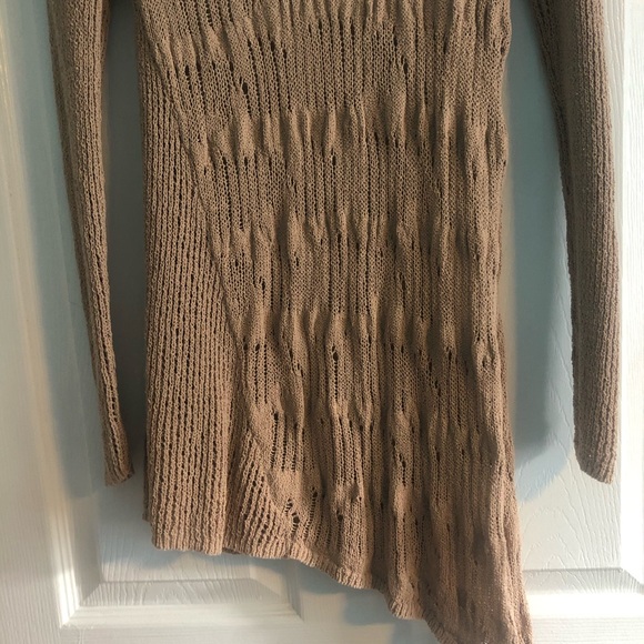 Asymmetrical Open Crochet/Pointelle Sweater - Picture 5 of 7